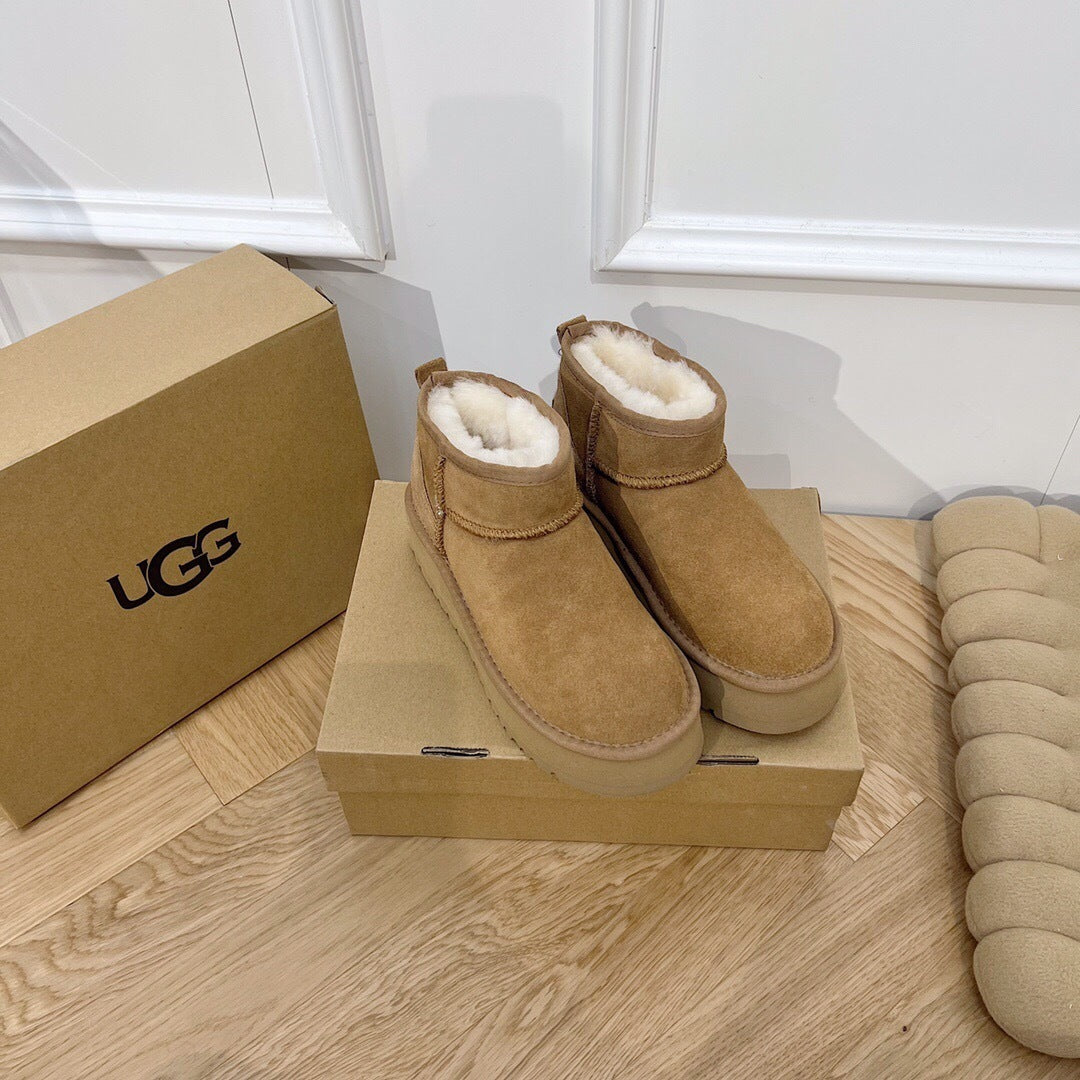 UGG